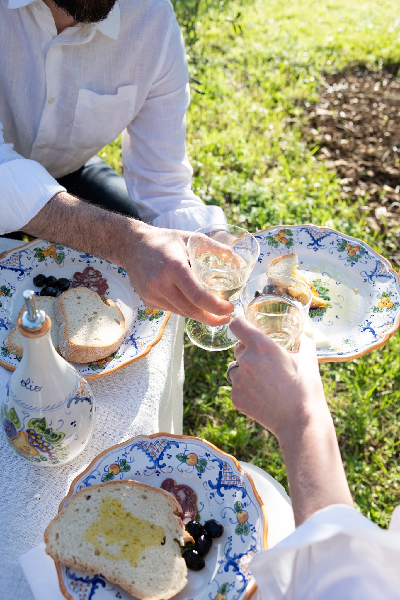 table olives aperitivo appetizers plates ceramics artisan countryside olive grove