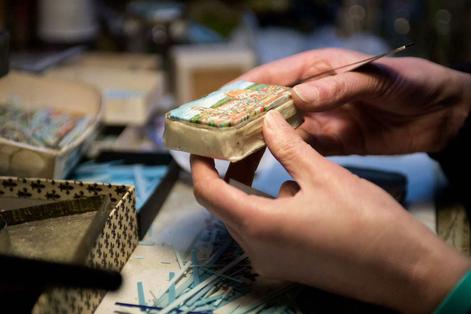 TRAVERSARI-ARTISAN-MOSAIC-HAND-micro-mosaic-florence-view