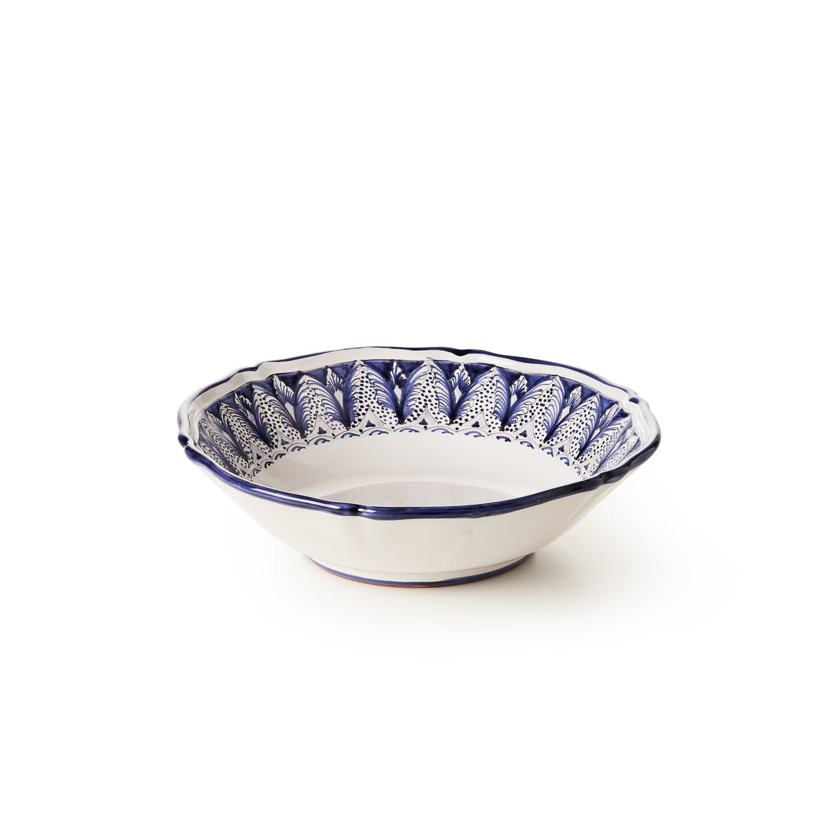 sbigoli-ceramics-pottery-salad-bowl-scalloped-foglina-blu