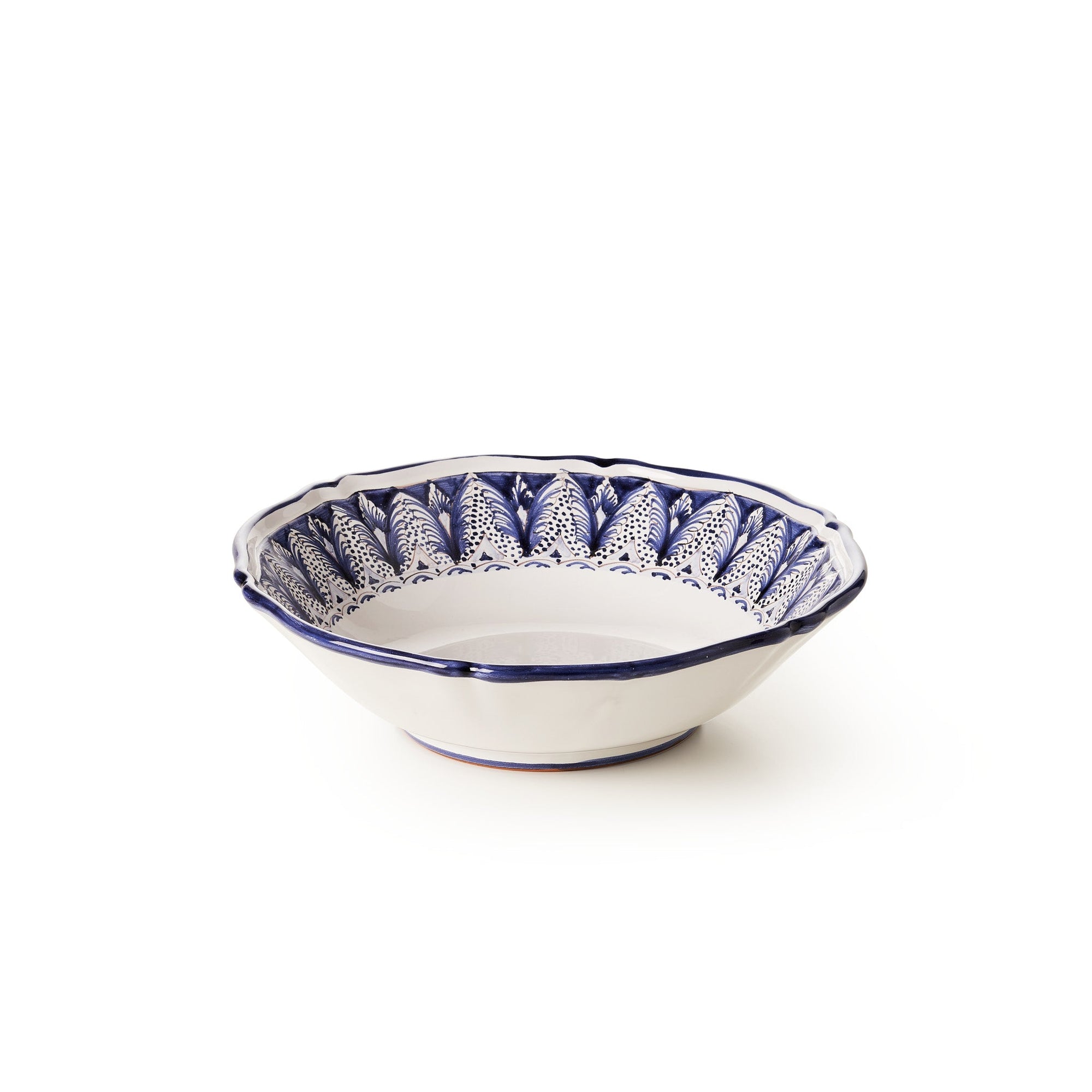 sbigoli-ceramics-pottery-salad-bowl-scalloped-foglina-blu