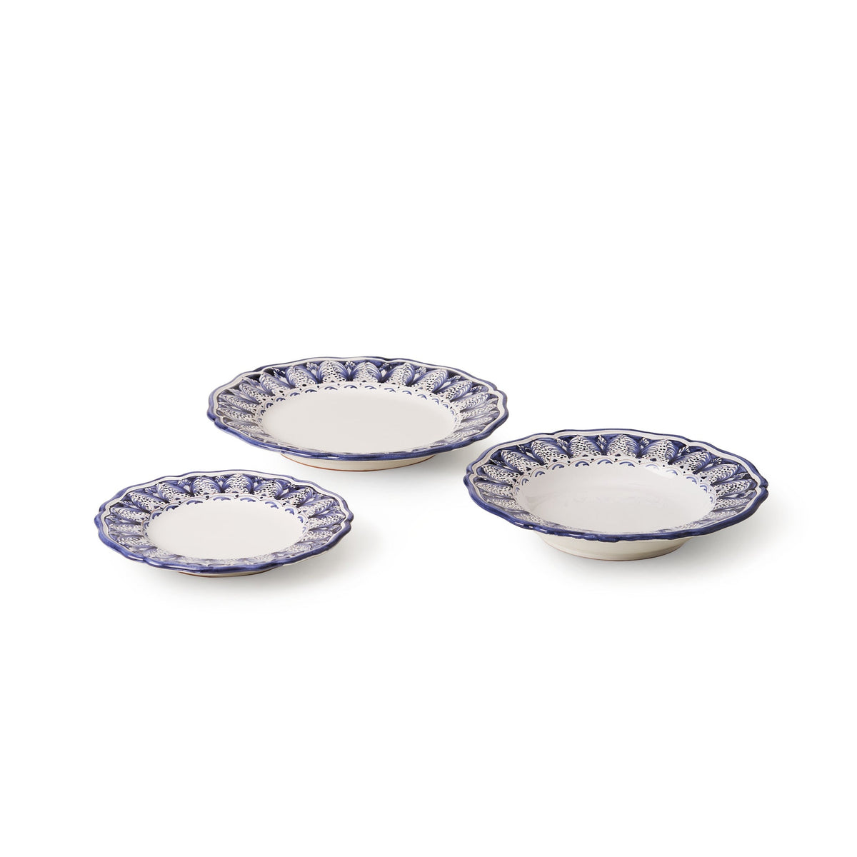 sbigoli-artisan-ceramics-plates-set-foglina-blu-pottery