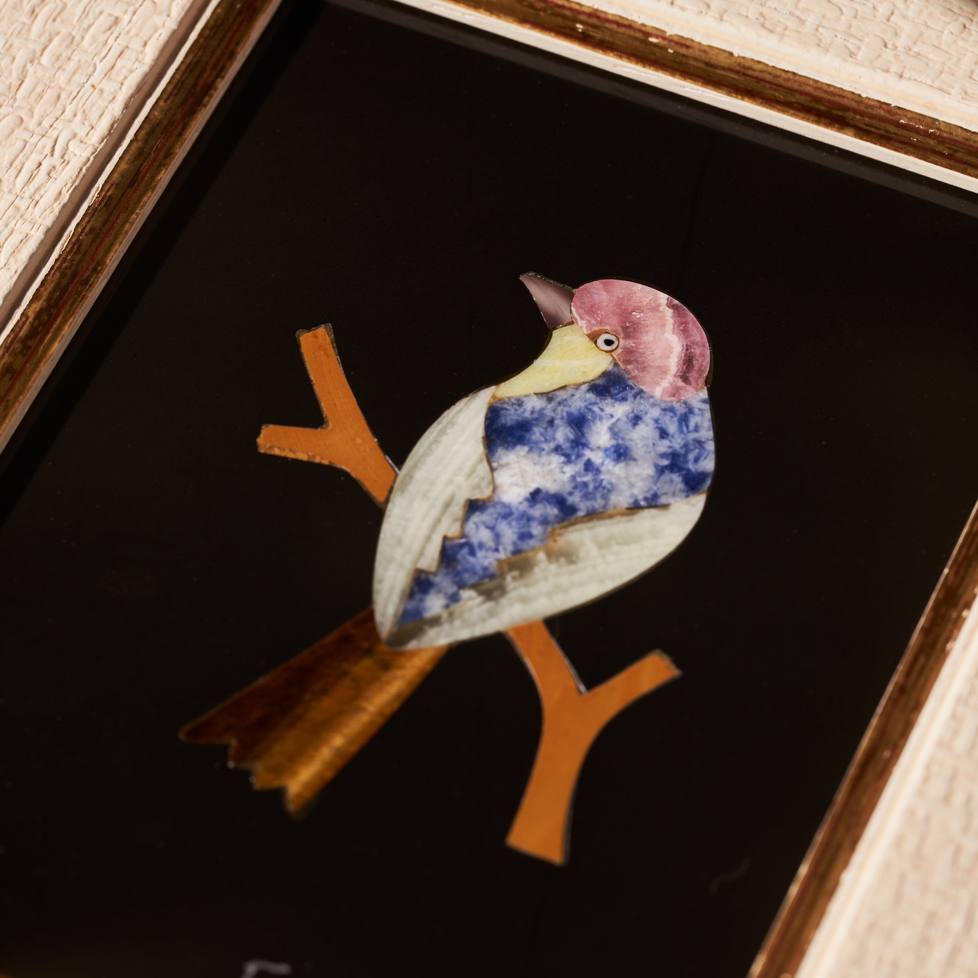 traversari-artisan-mosaic-vertical-bird-pink-head