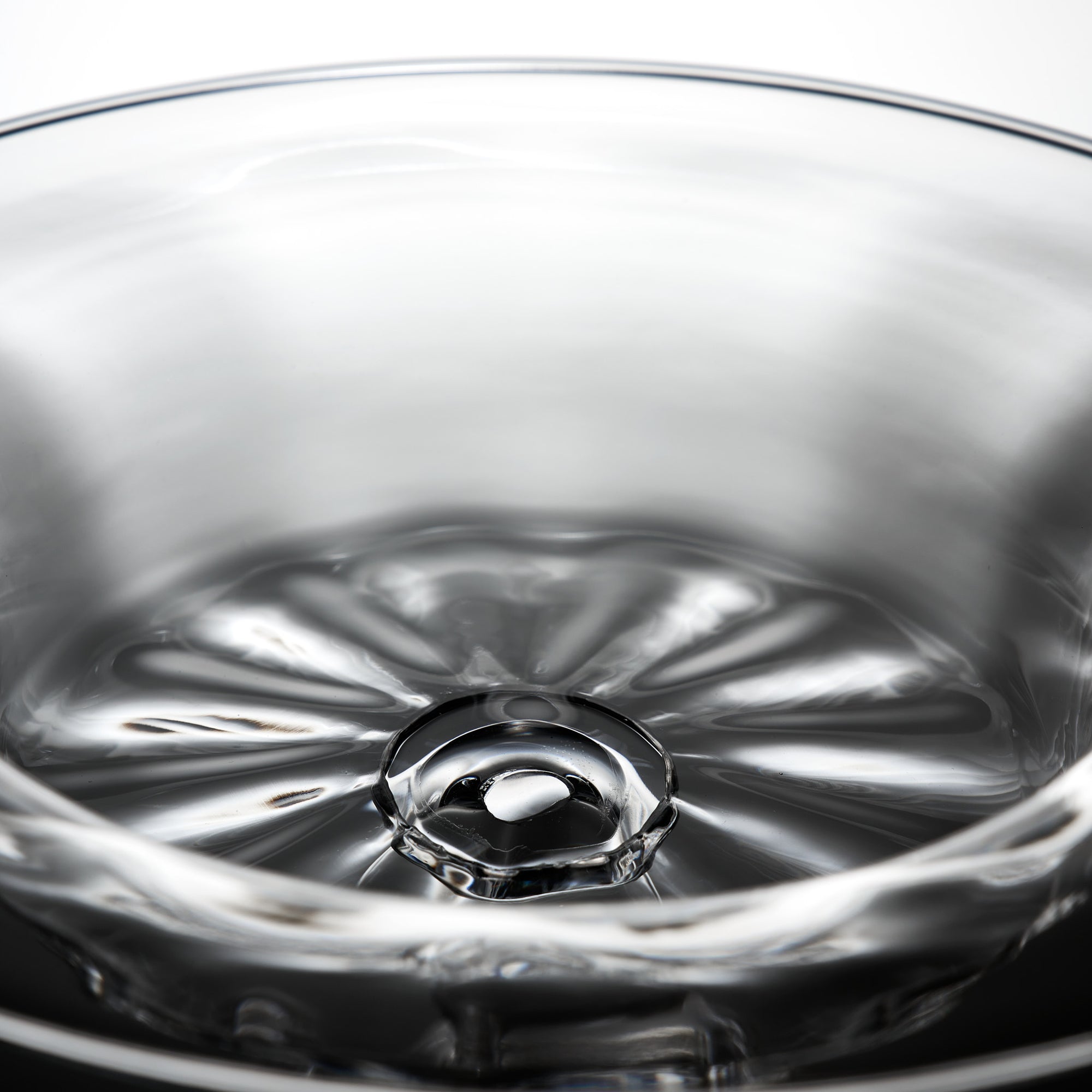 Locchi_Crystal_etagere_centrepiece_Medici
