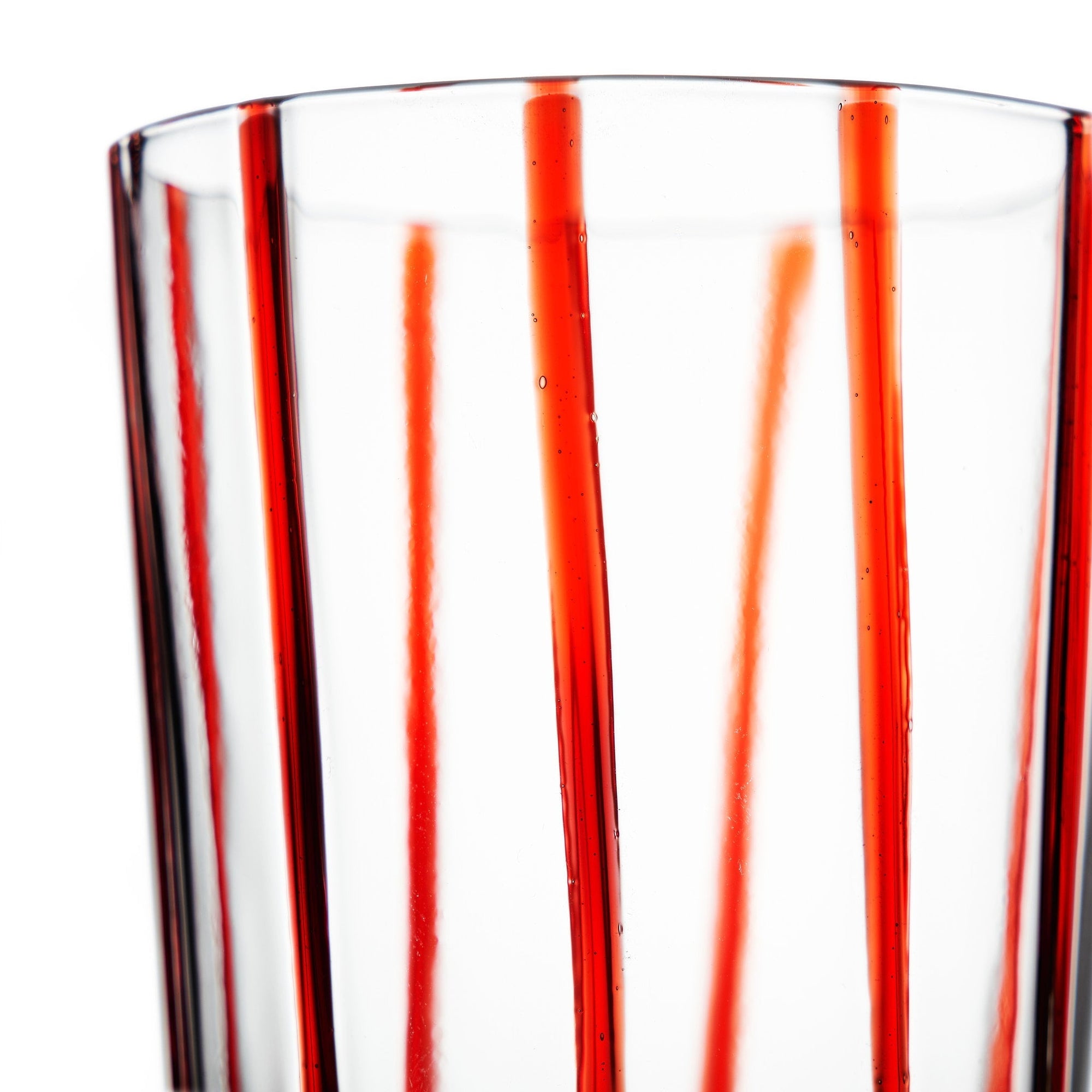 Locchi_glass_lines_red